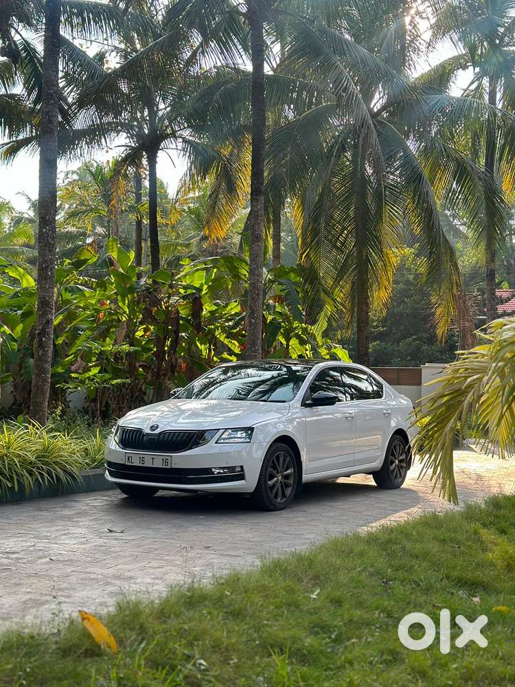Skoda Octavia 1.8 Style Plus For Sale