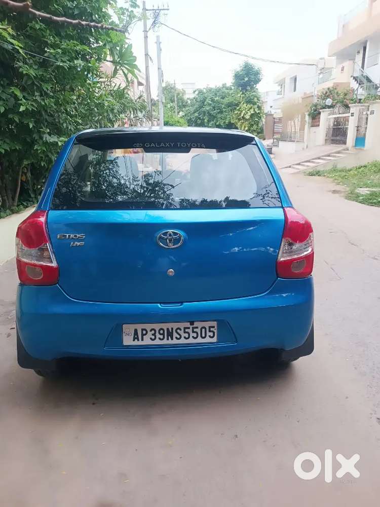 Toyota Etios Liva 2013