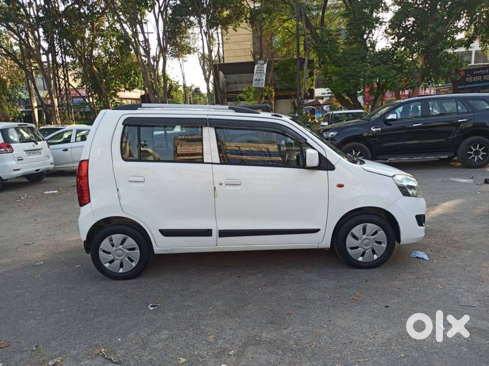 Maruti Suzuki Wagon R Amt Vxi, 2016, Petrol