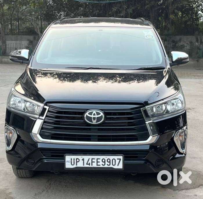 Toyota Innova Crysta 2.4 Gx Limited Edition At 7 Str, 2022, Diesel