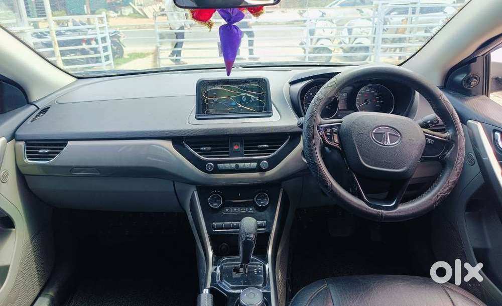 Tata Nexon Amt Xza Plus, 2019, Petrol