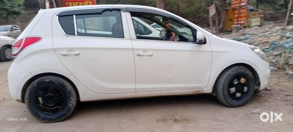 Hyundai I20 2010 Petrol 70000 Km Driven In Very Good Condition