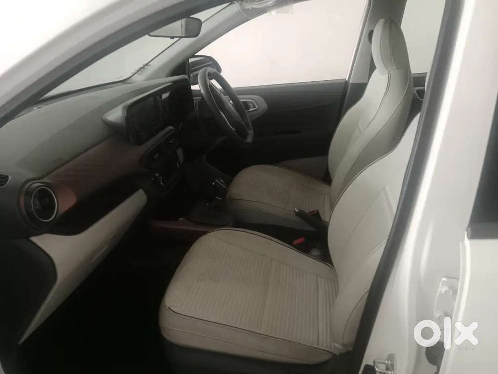 2024 Hyundai Aura Petrol Automatic