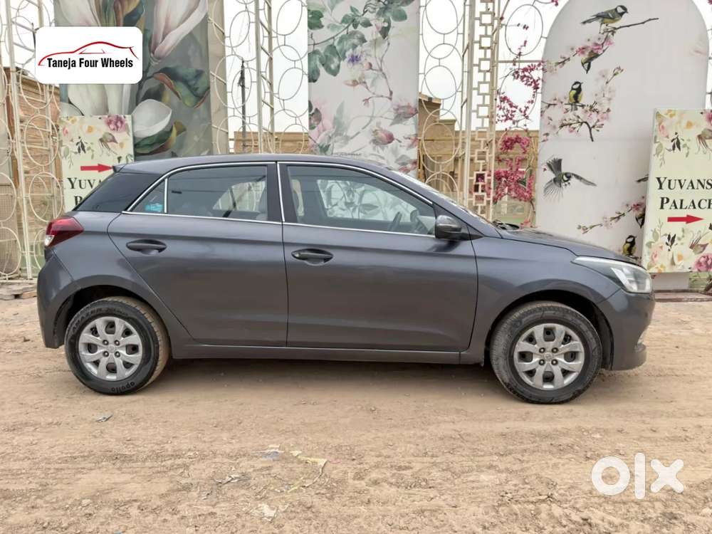 Hyundai Elite I20 [ ] 1.2 Sportz, 2017, Petrol