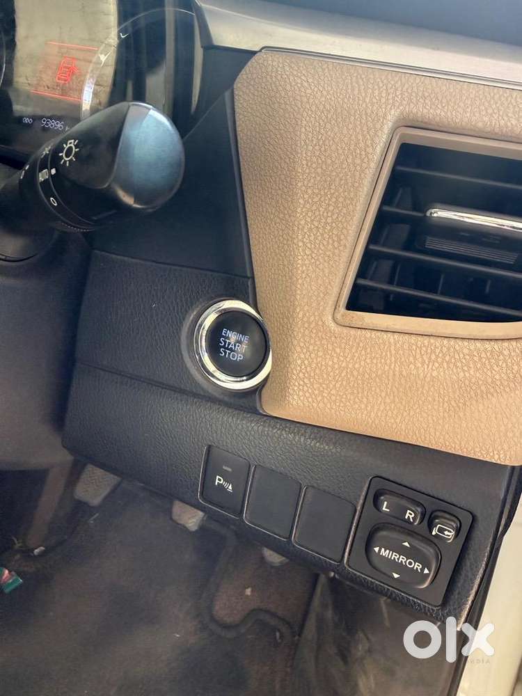 Toyota Corolla Altis 2014 Diesel Well Maintained