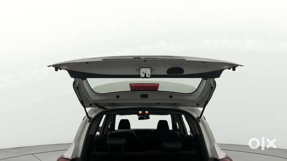 Kia Carens 1.4 Prestige 7 Str, 2022, Petrol