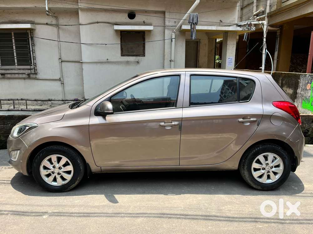 Hyundai I20 Sportz 1.2 Bs-iv, 2014, Petrol