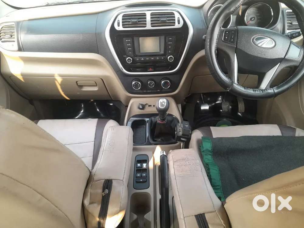 Mahindra Tuv 300 2016 Diesel 100200 Km Driven