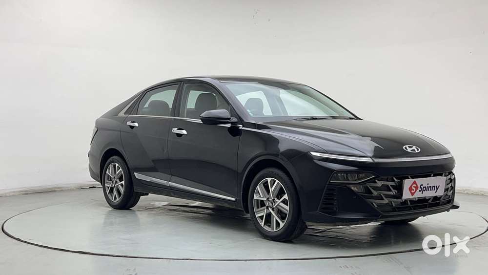 Hyundai Verna 1.5 Sx Petrol Mt, 2023, Petrol