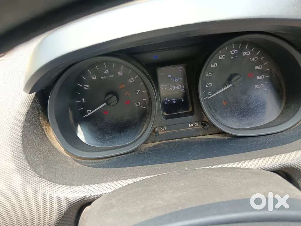 Tata Tiago 2018 Petrol 700000 Km Driven