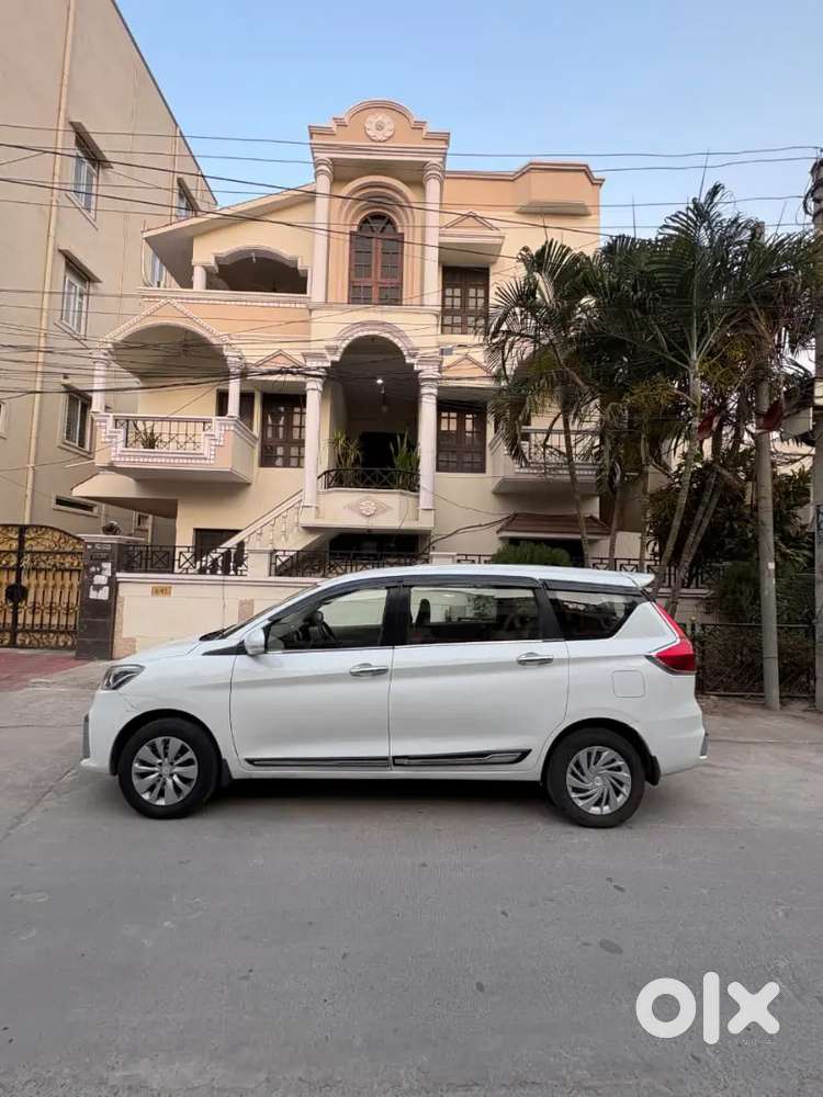 Maruti Suzuki Ertiga Cng & Petrol 2023 Model With Excellent Condition