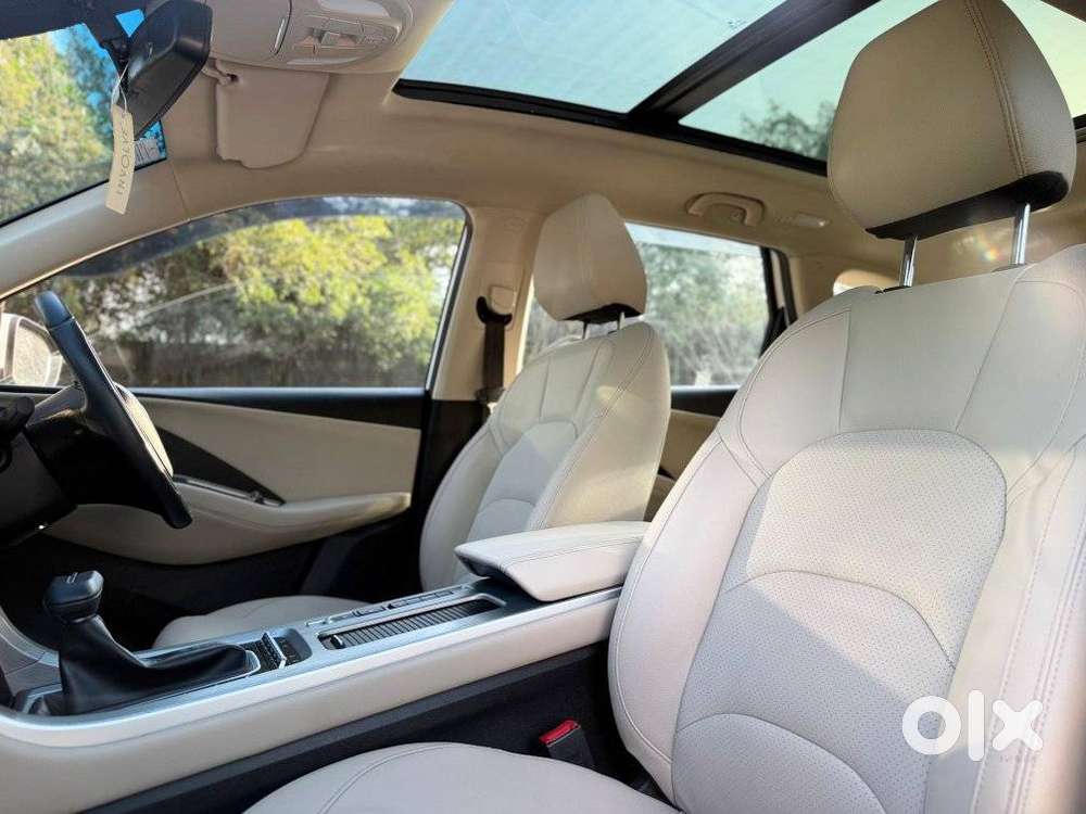 Mg Hector Sharp Pro 1.5 Turbo Cvt, 2023, Petrol