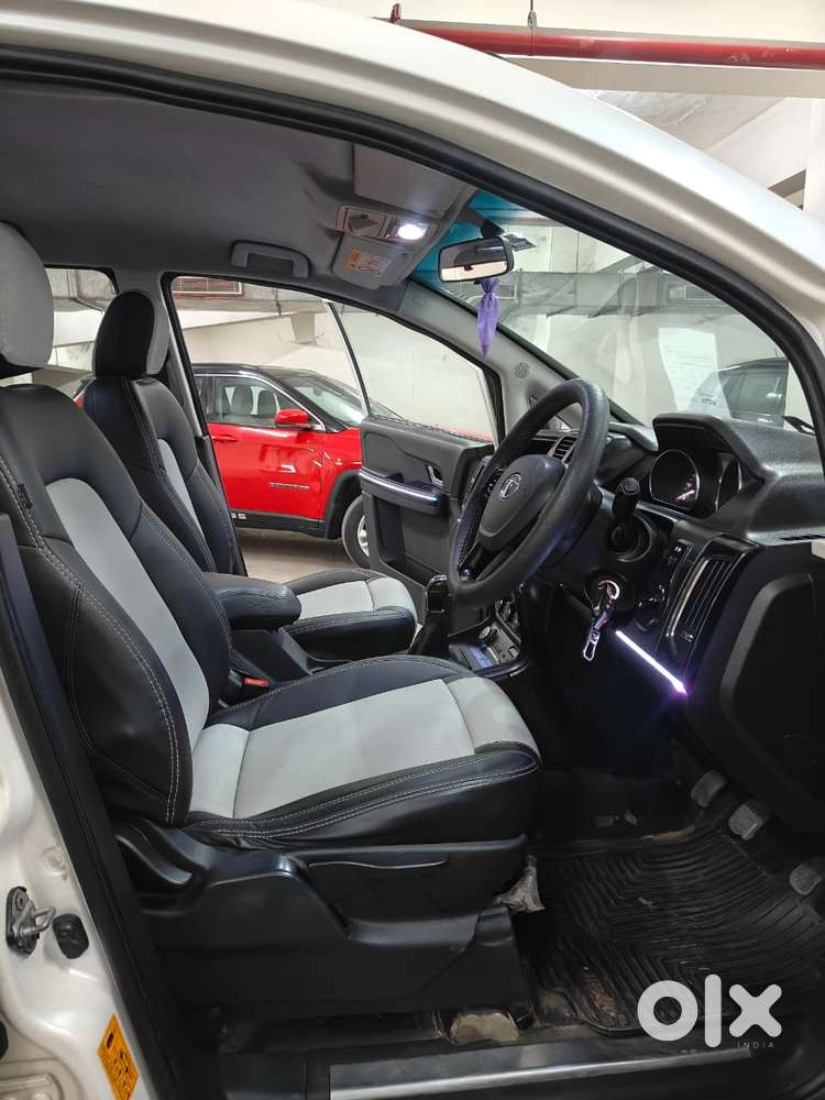 Tata Hexa 2.2 Xe 4x2 7 Str, 2017, Diesel