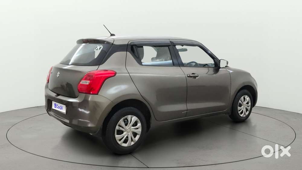 Maruti Suzuki Swift Amt Vxi, 2020, Petrol
