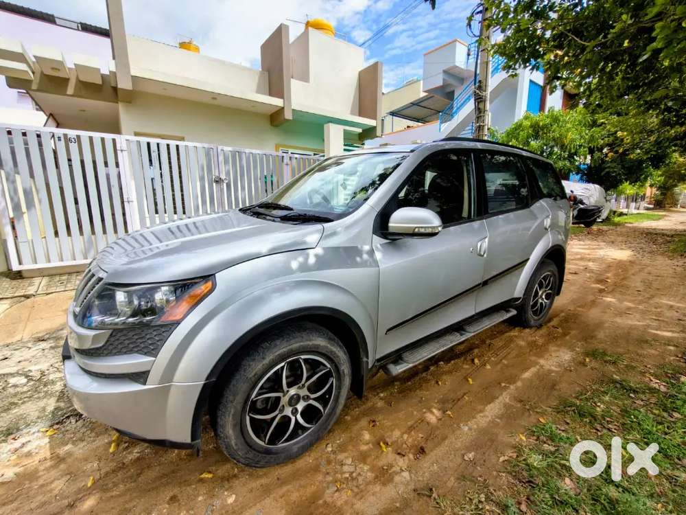 Mahindra Xuv500 2014 Year (dealers Excuse)