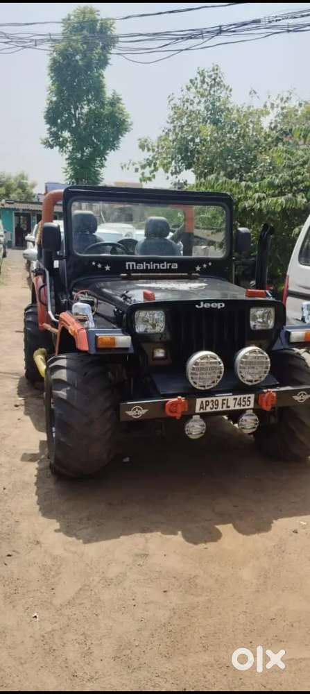 Mahindra Jeep Cj 2019