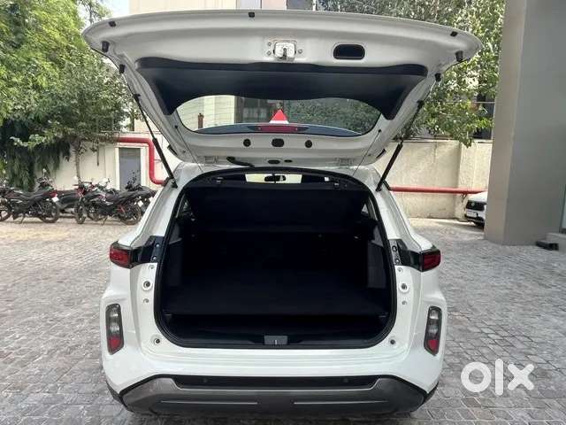 Toyota Urban Cruiser Hyryder 1.5 S Hybrid, 2024, Petrol