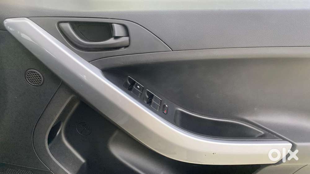 Tata Nexon 1.2 Revotron Xm (s), 2021, Petrol