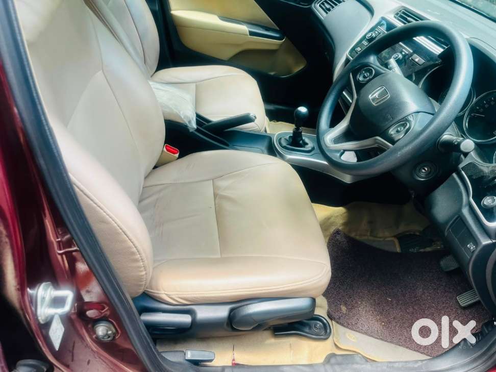 Honda City I-vtec V, 2018, Petrol
