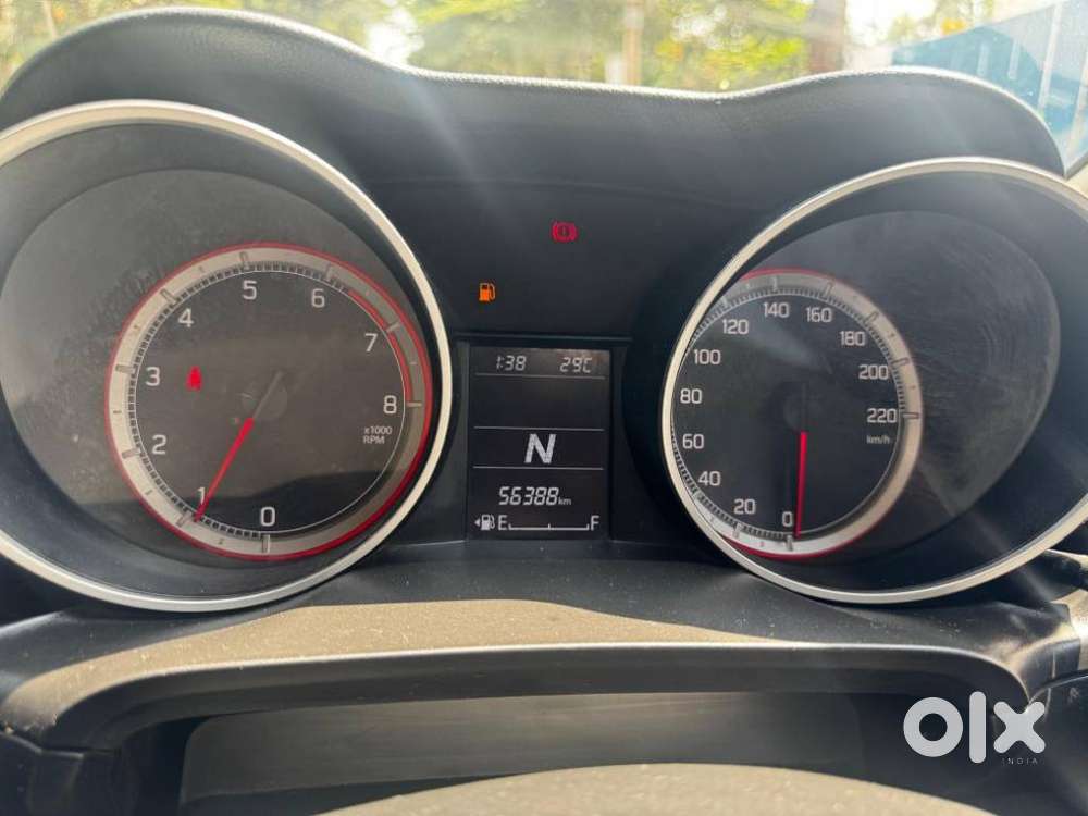 Maruti Suzuki Swift Amt Vxi, 2022, Petrol