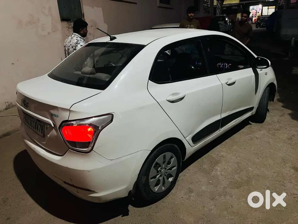 Hyundai Xcent 2016 Diesel Well Maintained