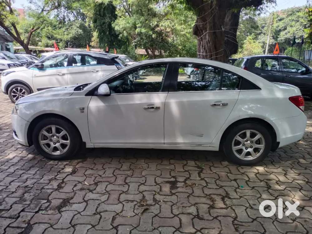Chevrolet Cruze 2011 Diesel Well Maintained