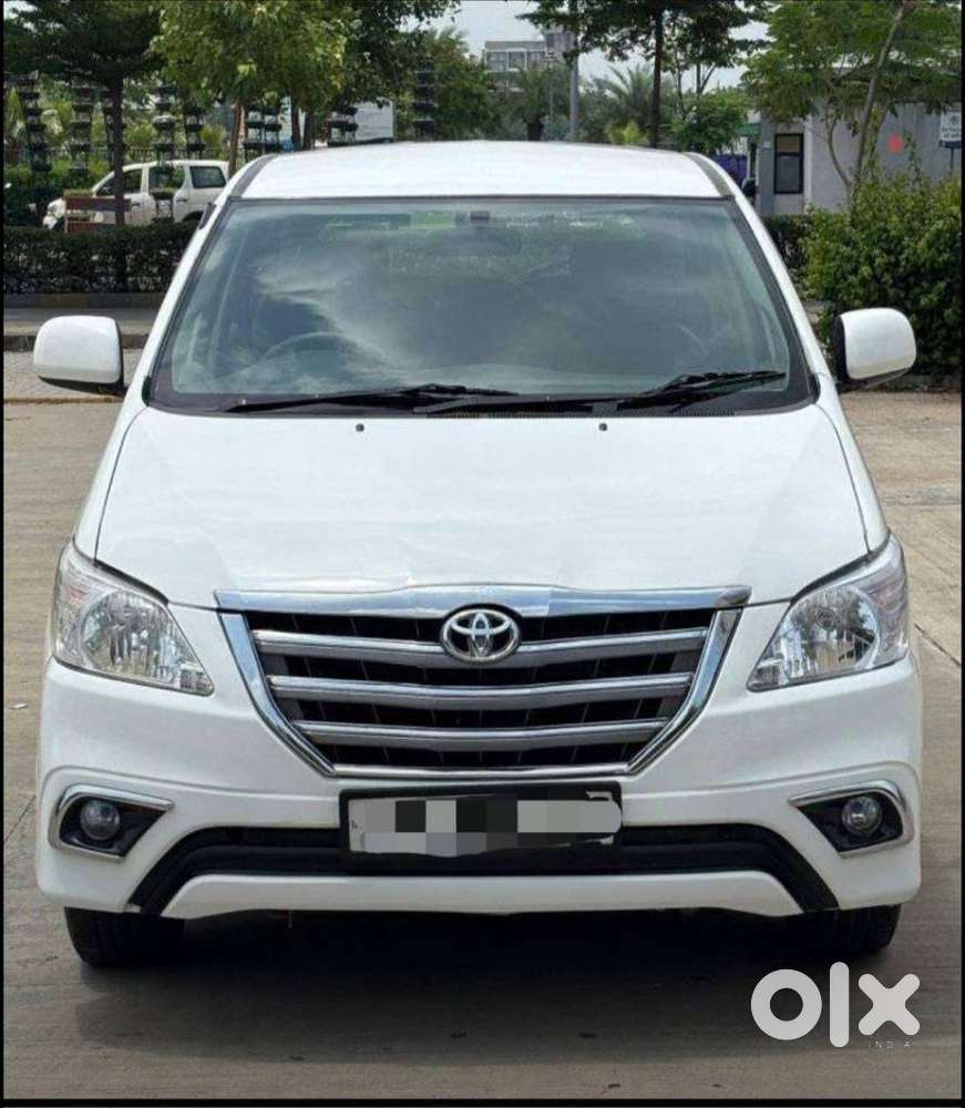 Toyota Innova 2.5 G (diesel) 8 Seater, 2016, Diesel