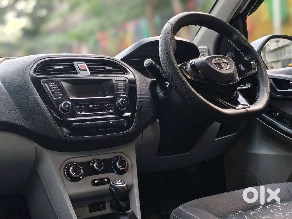 Tata Tiago 1.2 Revotron Xm Cng, 2022, Cng & Hybrids