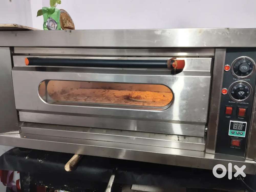 Pizza oven