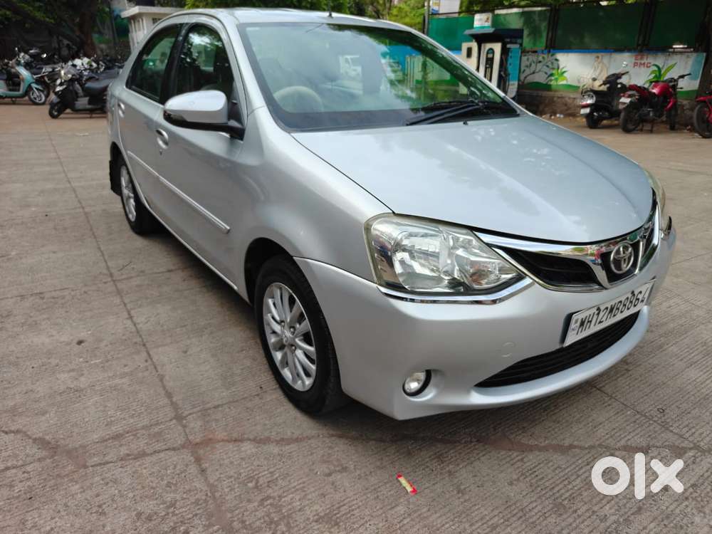 Toyota Etios V Sp, 2015, Petrol