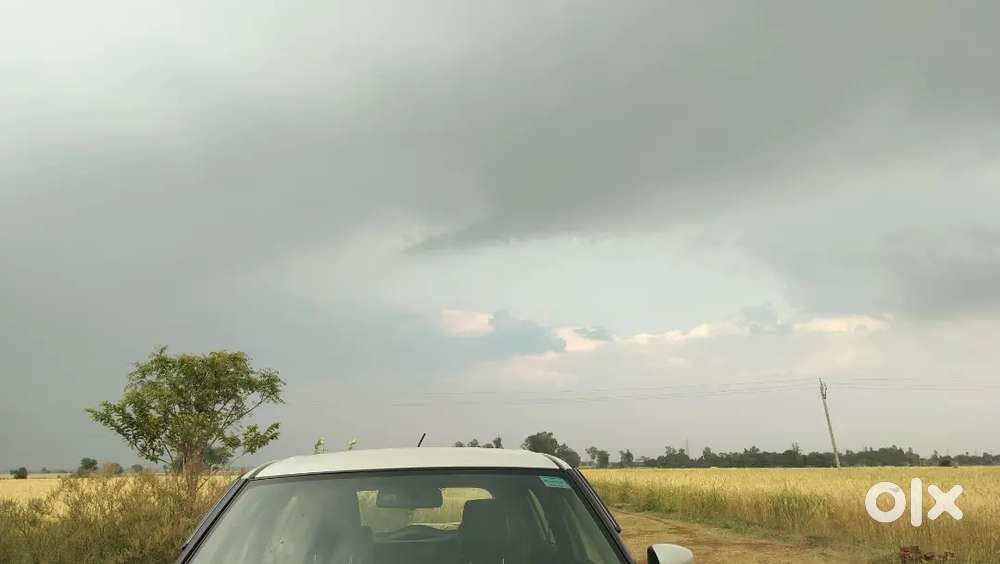 Maruti Suzuki Swift Vxi 2025