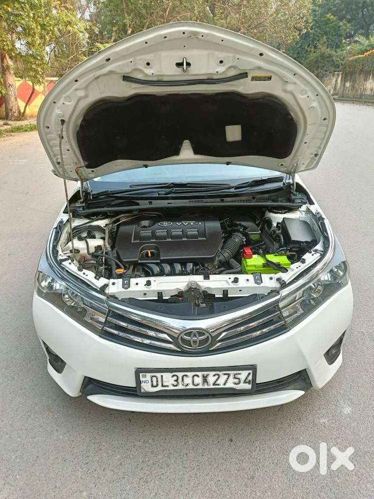 Toyota Corolla Altis G Hv At, 2015, Petrol
