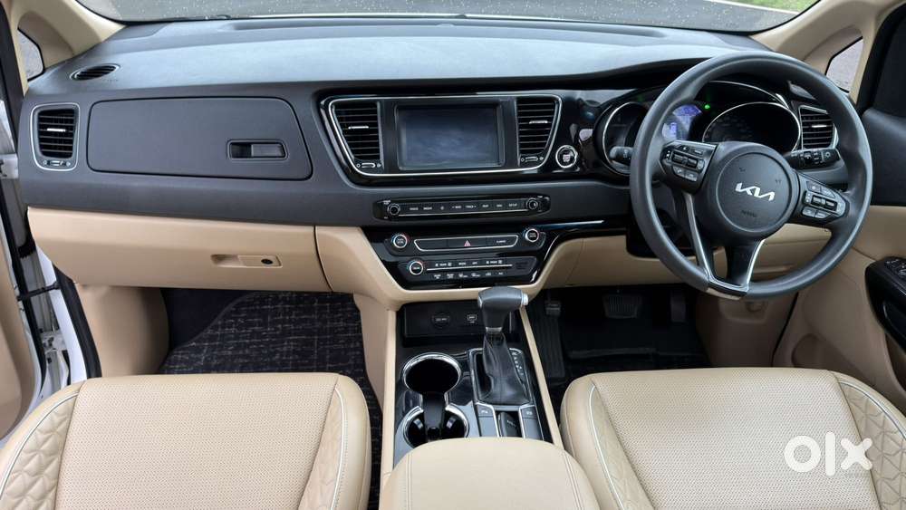 Kia Carnival Limousine, 2022, Diesel