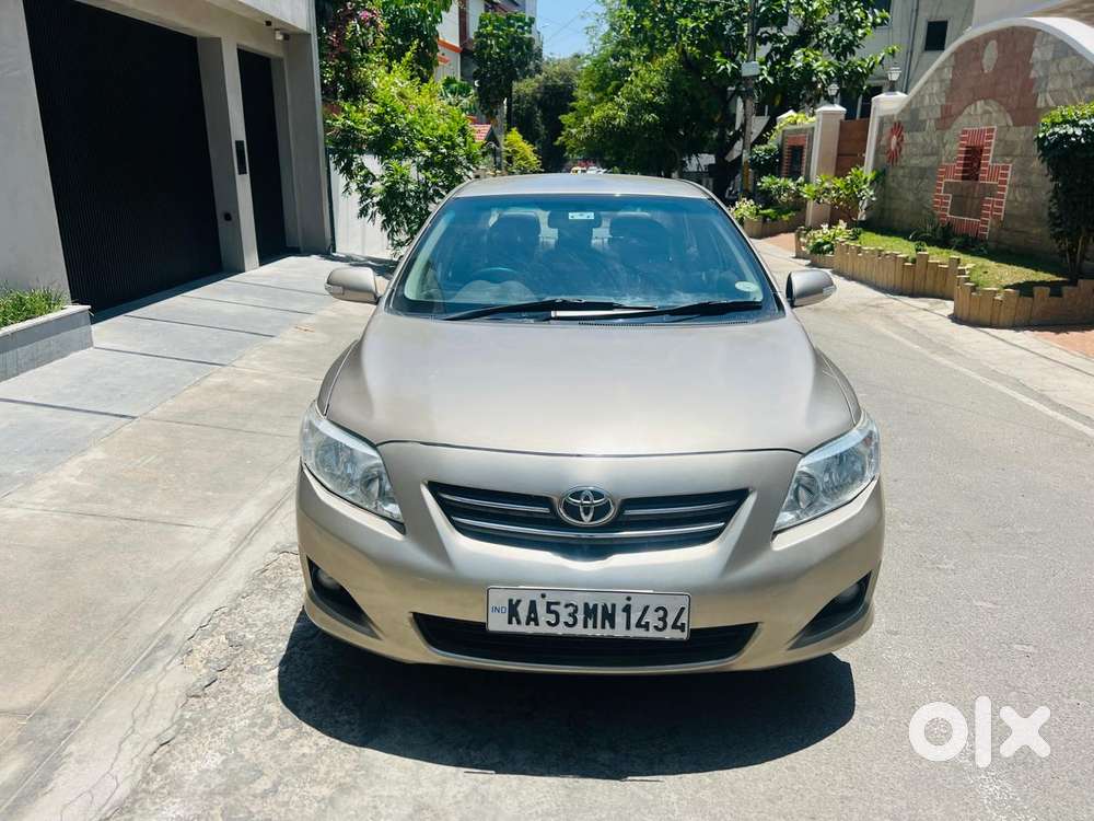 Toyota Corolla Altis 2010-2013 G, 2009, Petrol