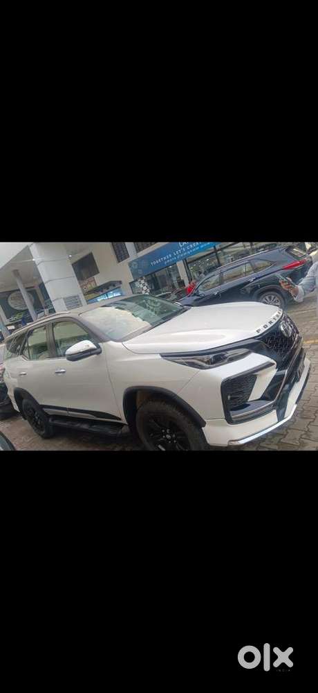 Toyota Fortuner Leader 2025 December Temp. No