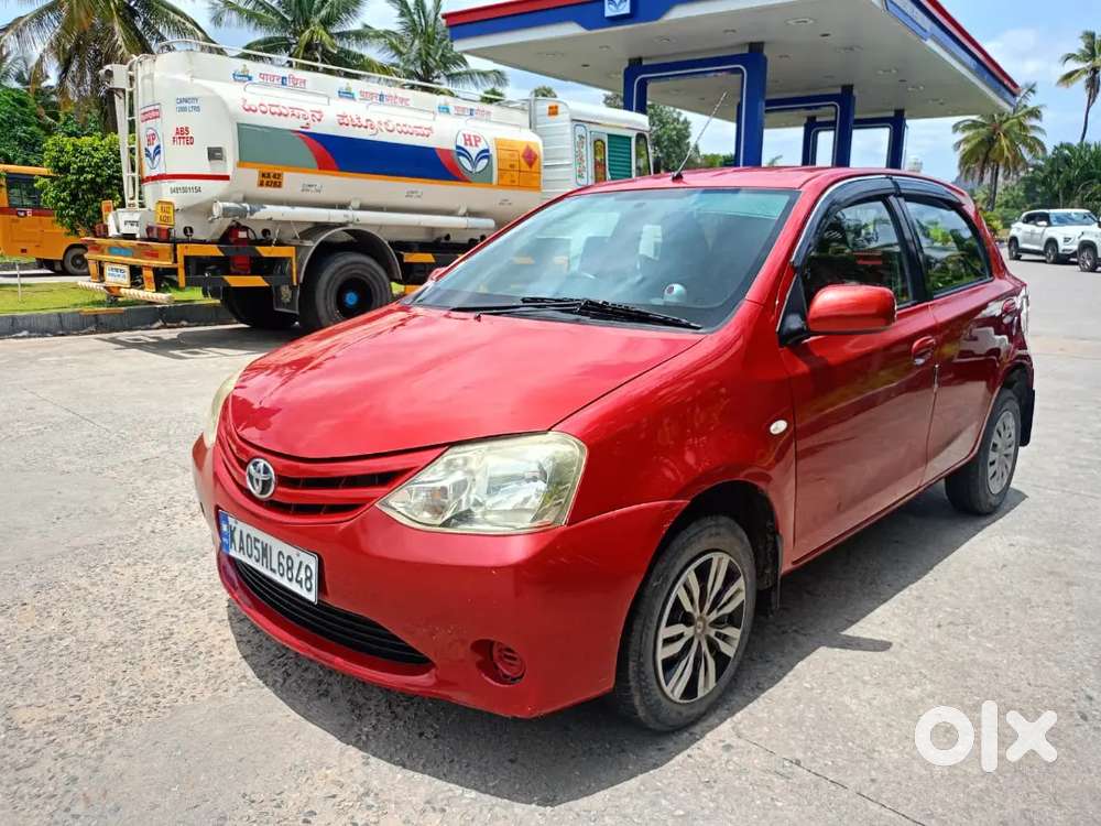 Toyota Etios Liva 2012