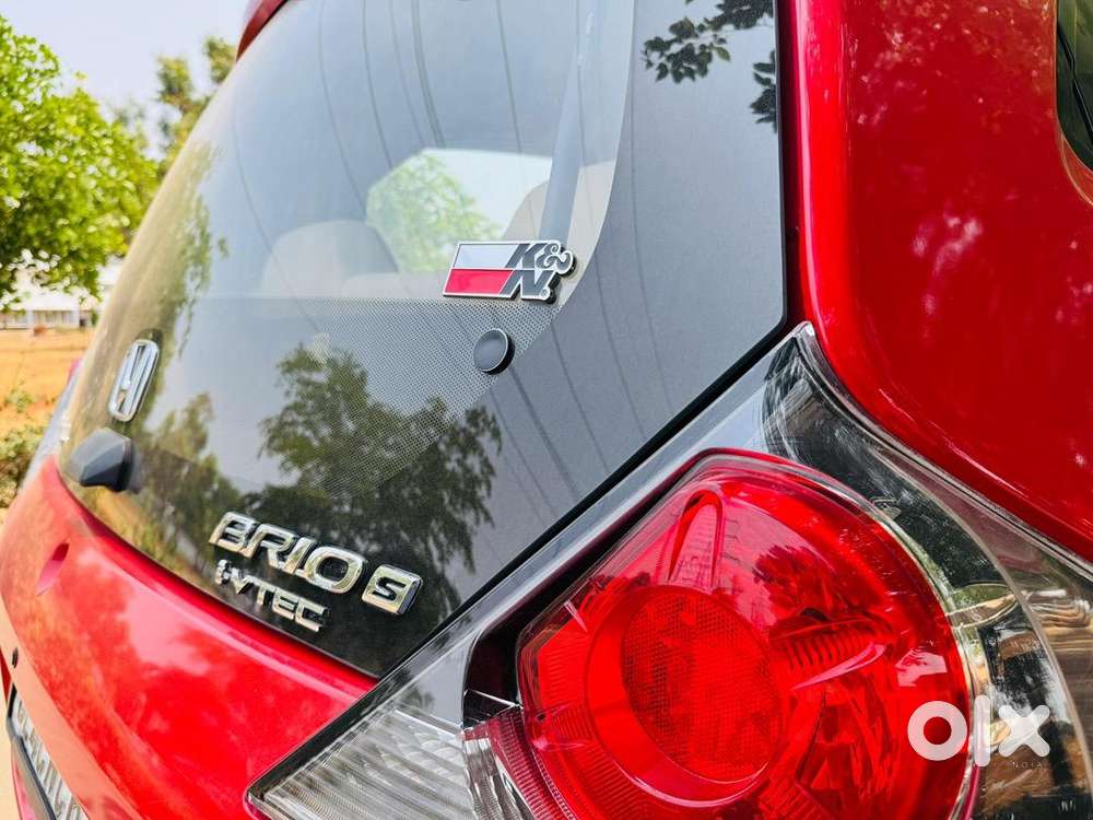 Honda Brio Smt (petrol) 2011/2nd Owner