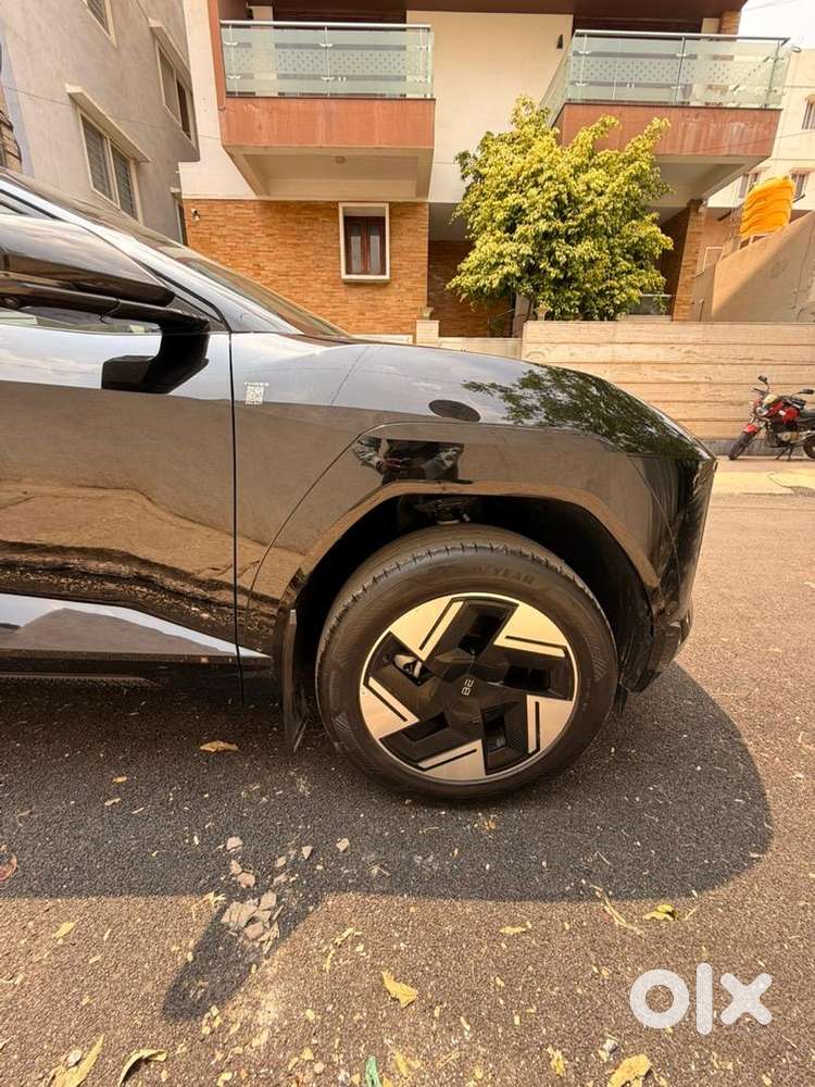 Mahindra Be 6 2025 Pack 3 Select Electric Suv Like New Top Variant