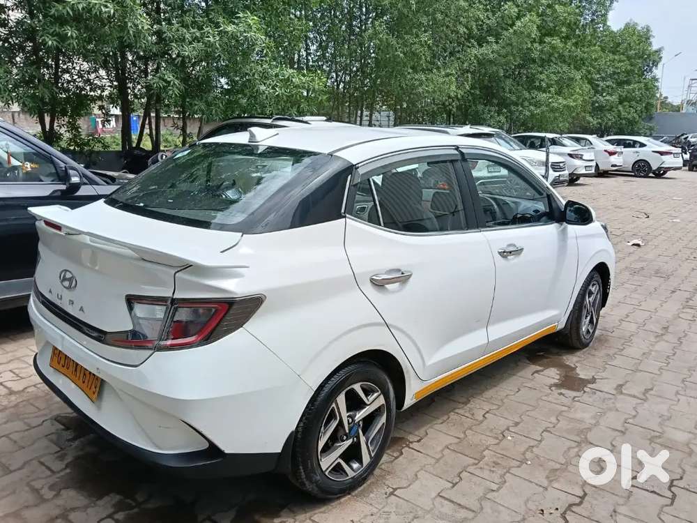 Hyundai Aura 2023 Cng & Hybrids 120000 Km Driven