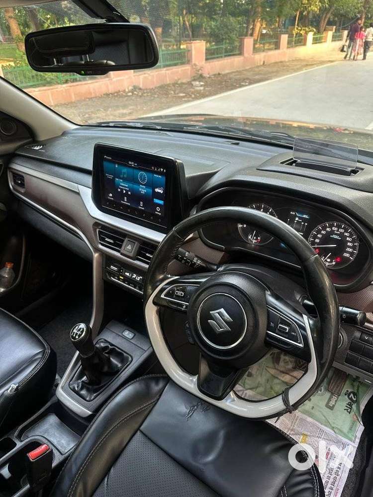 Maruti Suzuki Brezza 1.5 Zxi Smart Hybrid, 2023, Petrol