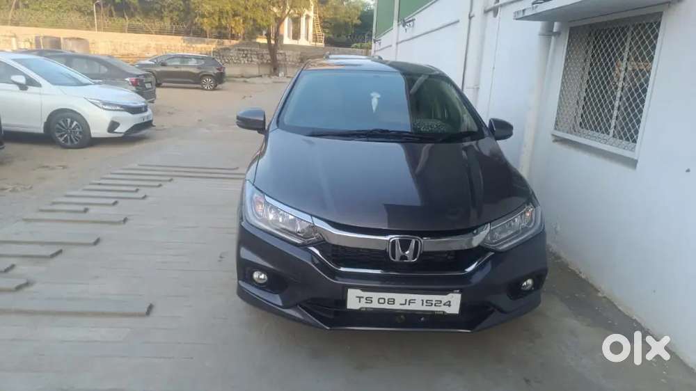 Showroom Track Vichel