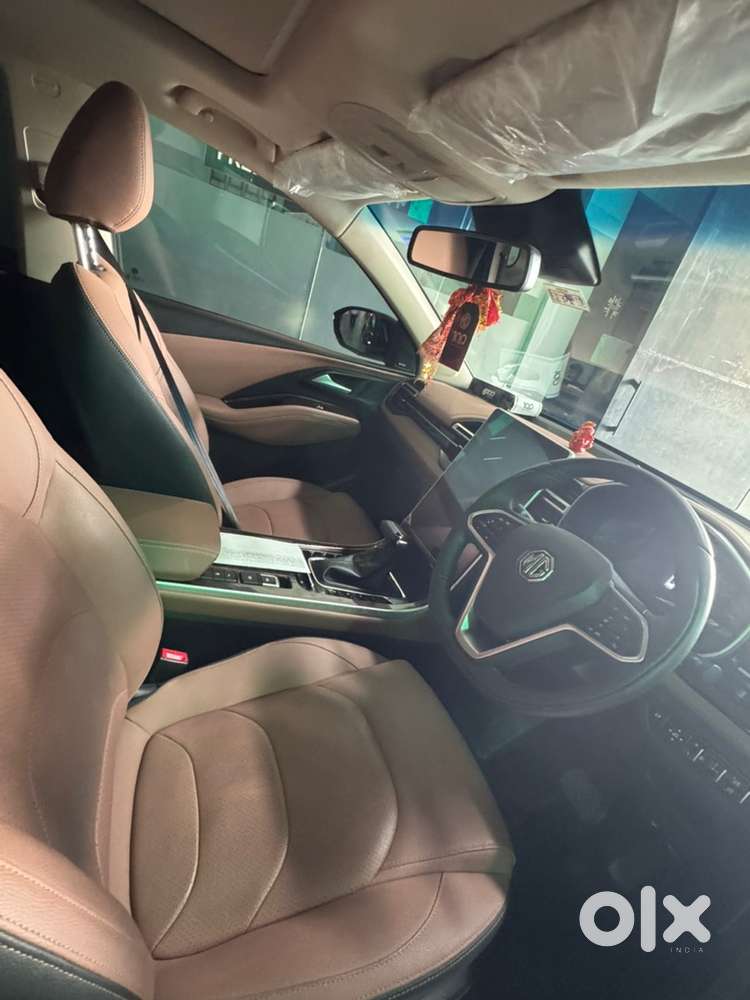Mg Hector Plus 2024 Savvy Petrol
