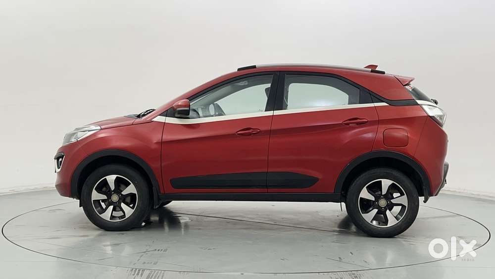 Tata Nexon 1.2 Revotron Xz Plus, 2017, Petrol