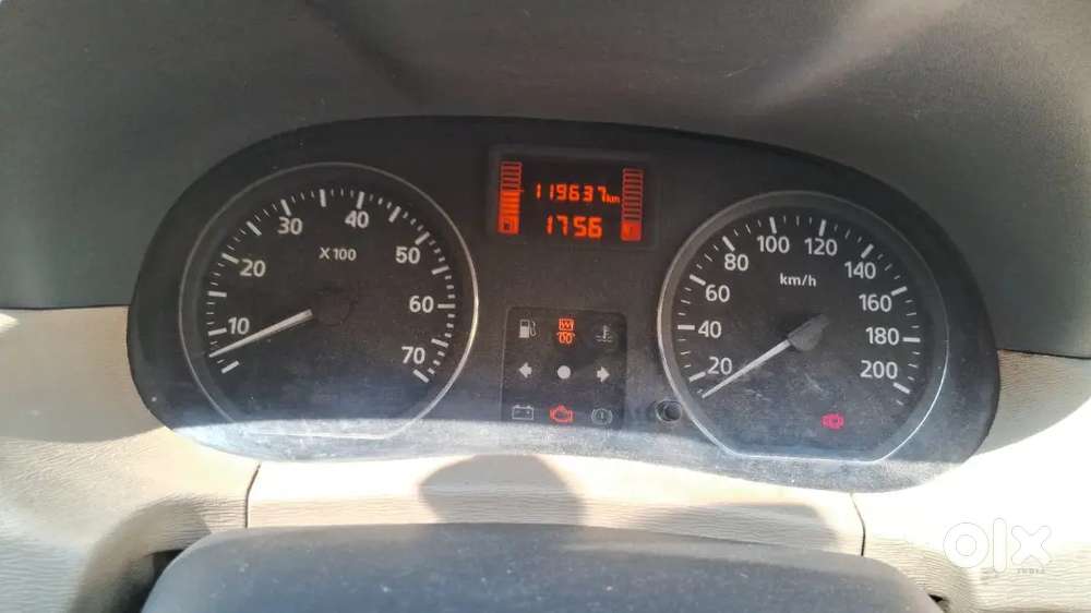 Nissan Terrano 2013