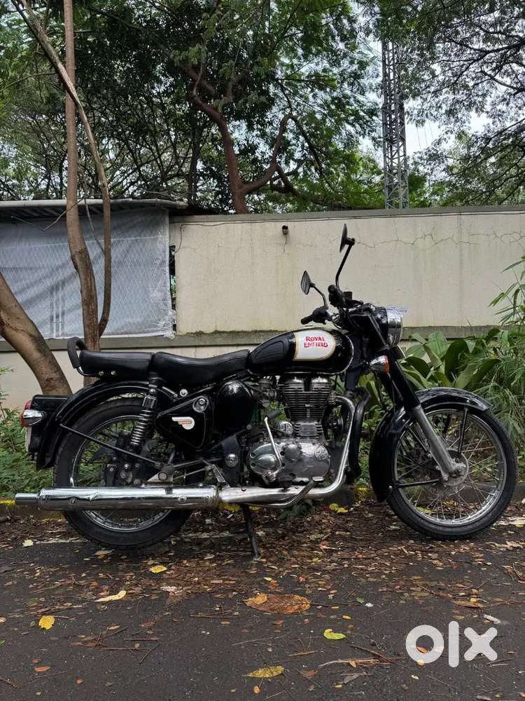 Royal Enfield Classic 350 Motorcycles 1819132888