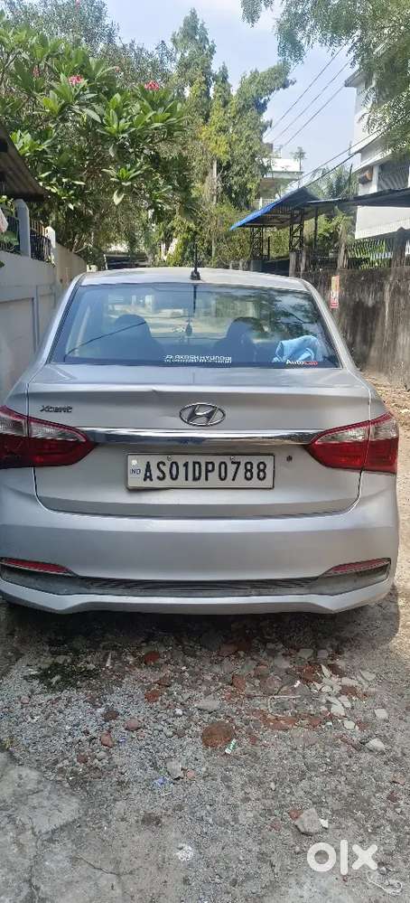 Hyundai Xcent 2017 Petrol Well Maintained