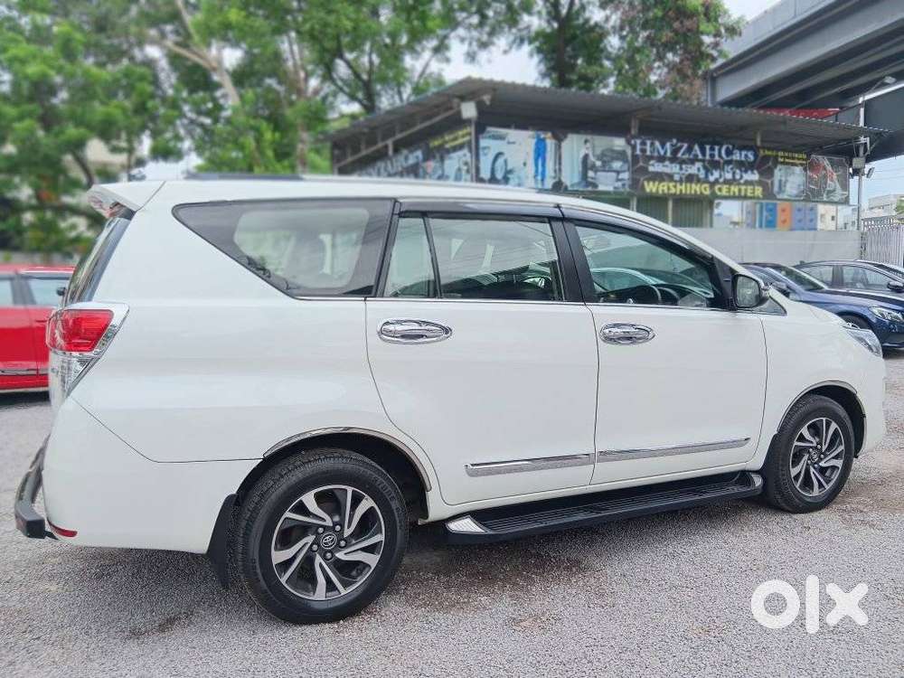 Toyota Innova Crysta 2.4 V 7 Str, 2021, Diesel