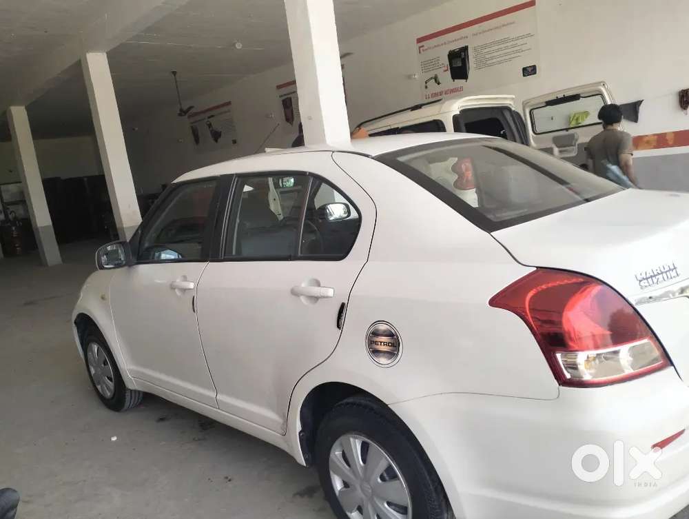 Maruti Suzuki Dzire 2010 Petrol 96000 Km Driven