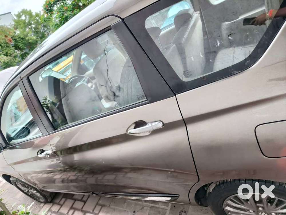 Ertiga Smart Hybrid Zxi Plus