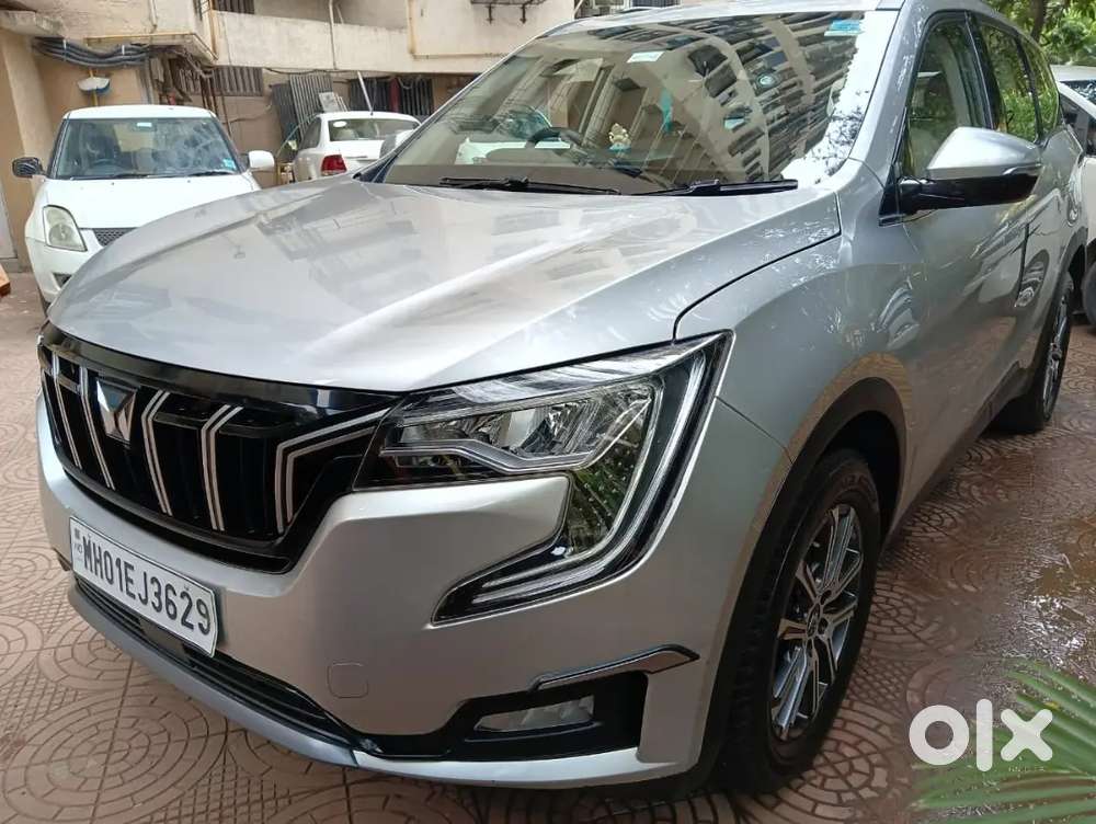 Mahindra Xuv700 2023 Petrol 30000 Km Driven